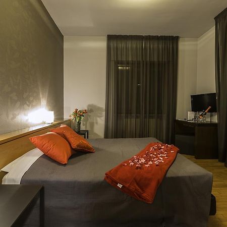 Capo Horn Hotel Darfo Boario Terme ภายนอก รูปภาพ